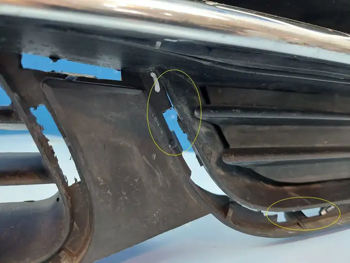 Chrysler Grand Voyager V (2007 - 2010) 11RTC1201M Нижняя решетка переднего бампера — фото 2