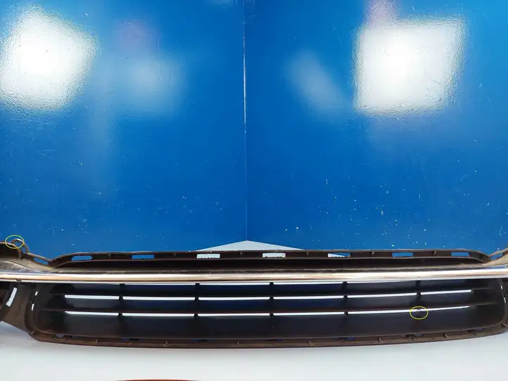 Chrysler Grand Voyager V (2007 - 2010) 11RTC1201M Нижняя решетка переднего бампера — фото 5
