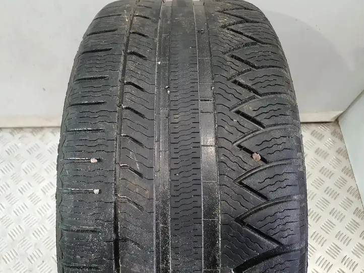 BMW 3 E90 E91 (2005 - 2012) MICHELIN Зимняя шина R18 — фото 1