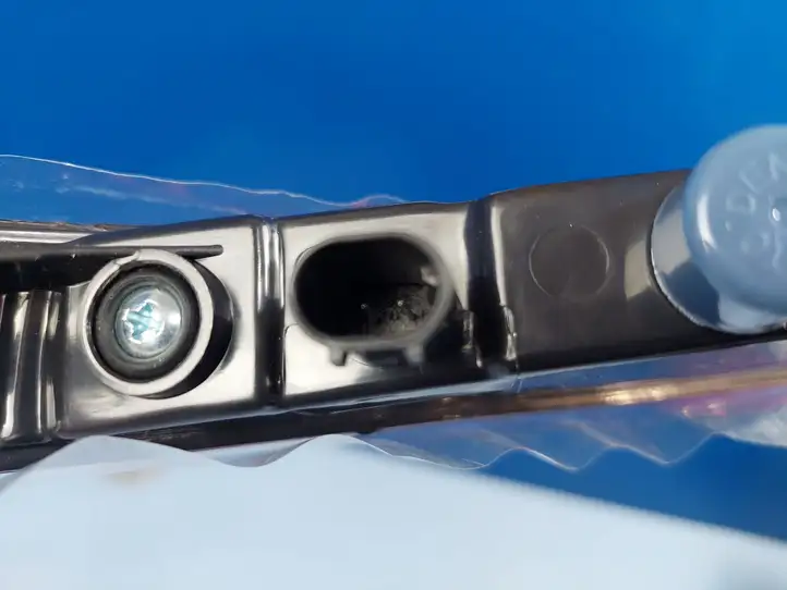 Porsche Cayenne (9Y0 9Y3) (2018 - ) 9Y0945726 Задний противотуманный фонарь — фото 2