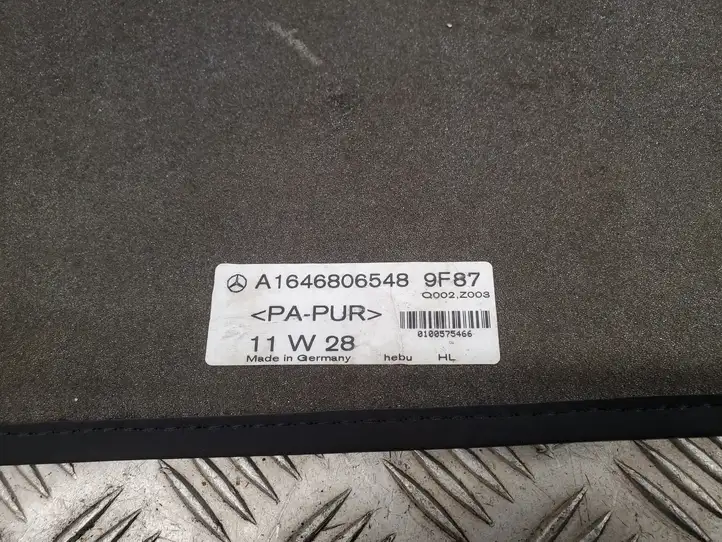 Mercedes-Benz GL X164 (2006 - 2012) A1646806548 Задний коврик салона — фото 6