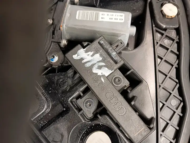 Audi A7 S7 4G (2010 - 2014) 4G8839015A Замок задней двери — фото 5