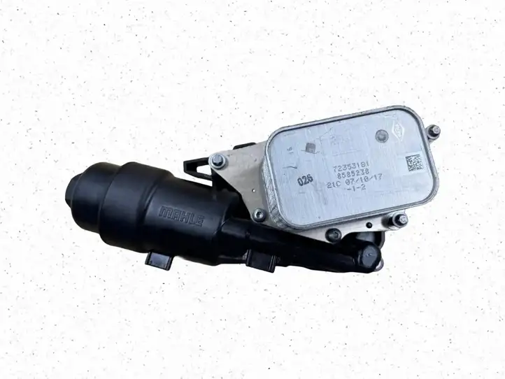BMW 2 F45 (2014 - 2021) 72353181 Кронштейн масляного фильтра — фото 5