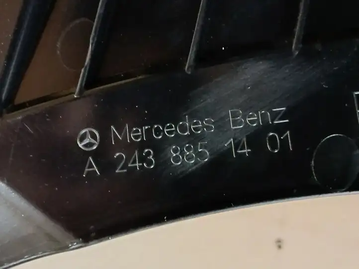 Mercedes-Benz EQA (2021 - ) A2438851401 Молдинг переднего бампера — фото 13