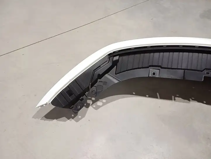 Mercedes-Benz EQA (2021 - ) A2438851401 Молдинг переднего бампера — фото 18