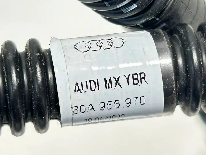 Audi Q5 SQ5 (2017 - ) 80A955970 Шланг омывателя фар — фото 3