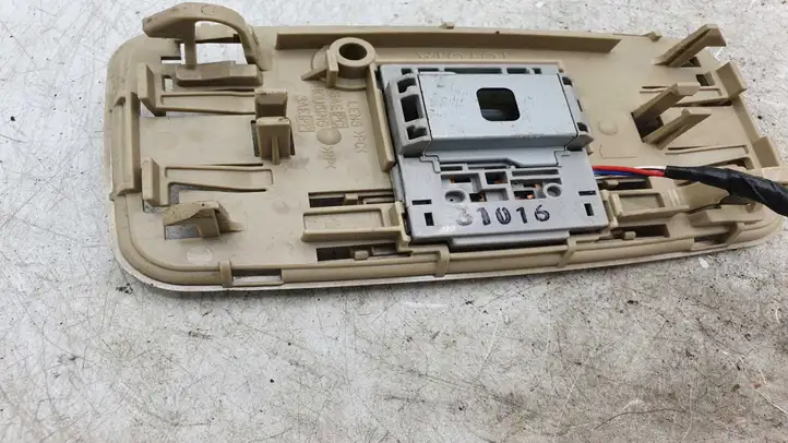 Toyota Prius (XW20) (2003 - 2009) 31016 Задняя подсветка — фото 2