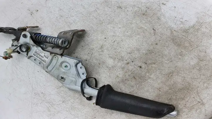 BMW 5 E60 E61 (2004 - 2010) 677395801 Механизм ручного тормоза (в салоне) — фото 2