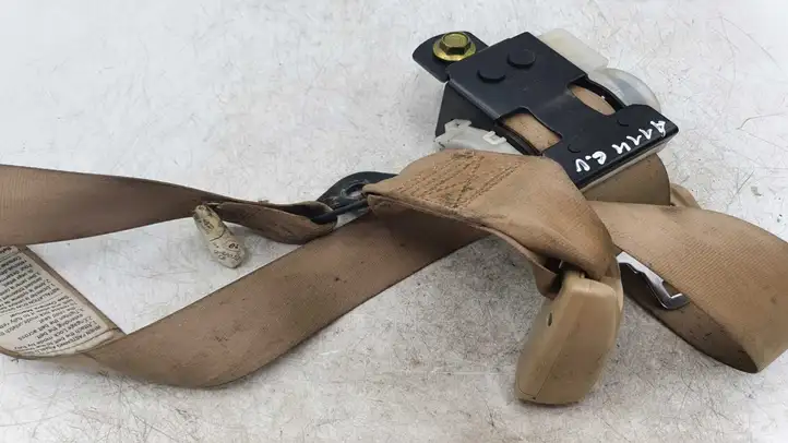 Honda Accord (2003 - 2007) E40432070 Центральный ремень безопасности — фото 1