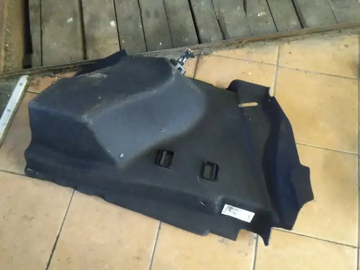 BMW 1 F20 F21 (2011 - 2019) 7431960 Прочая отделка багажника — фото 3