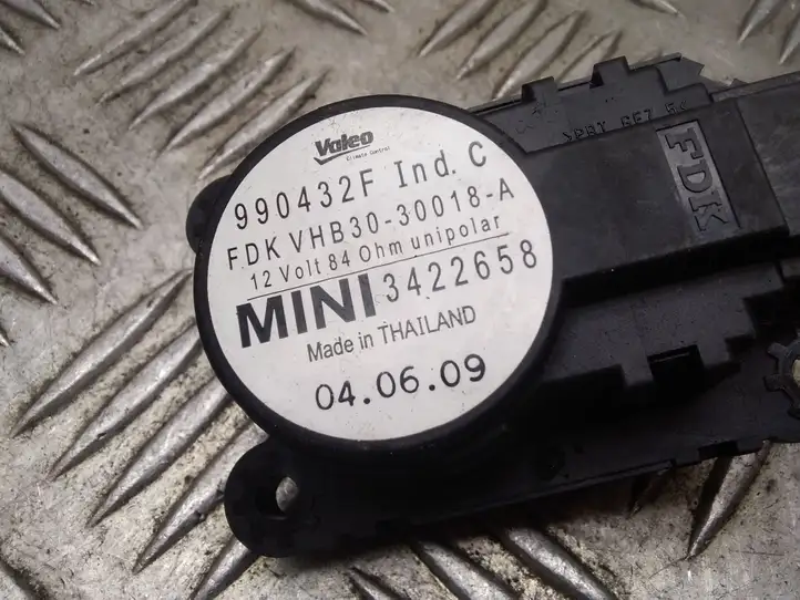 Mini One Cooper Coupe R56 (2004 - 2014) 3422658 Двигатель задвижки потока воздуха — фото 2