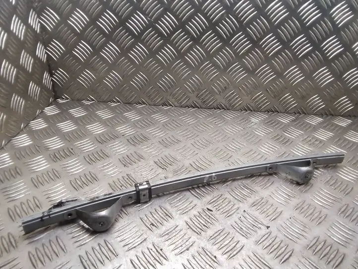 Opel Astra H (2004 - 2009) 13100541 Направляющая стекла передней двери — фото 2
