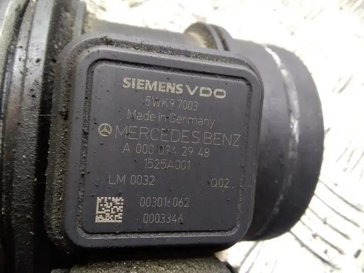 Mercedes-Benz B-class W245 (2005 - 2008) A0000942948 Датчик массового расхода воздуха — фото 2