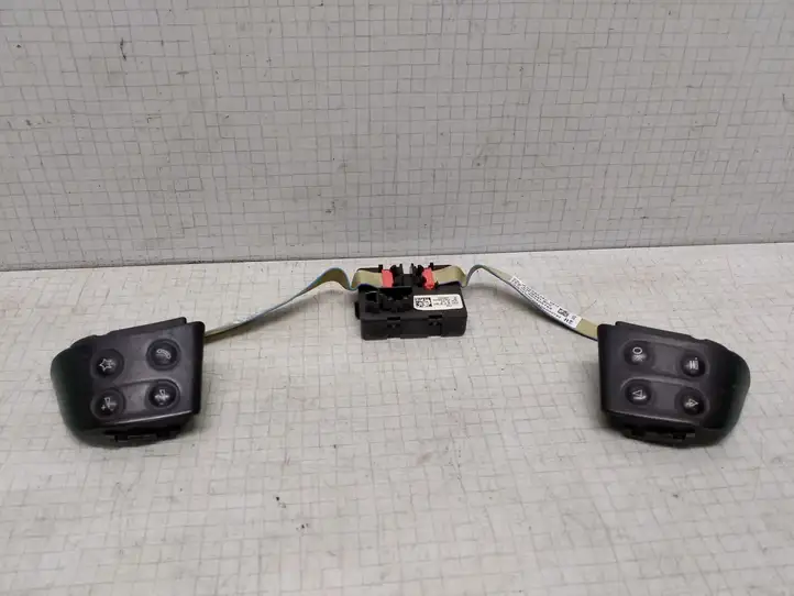 Volkswagen PASSAT B6 (2005 - 2010) 1K0959538C Кнопки на рулевом колесе — фото 1