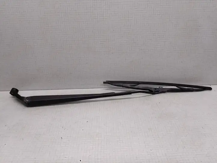 Toyota Corolla E120 E130 (2004 - 2007) 8521112010 Рычаг стеклоочистителя — фото 1
