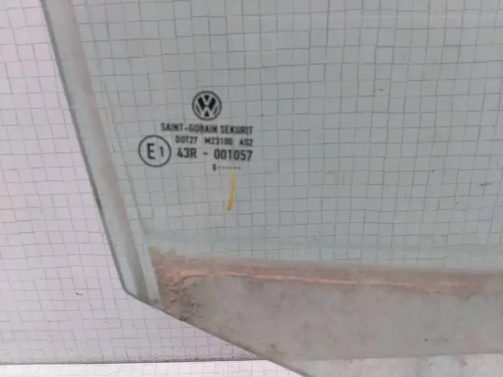 Volkswagen Golf V (2003 - 2009) 43R001057 Стекло задней двери — фото 3