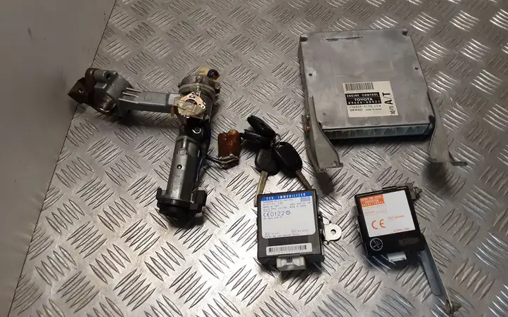 Toyota Land Cruiser (HDJ90) (1996 - 2002) 8966660521 Комплект системы зажигания — фото 1