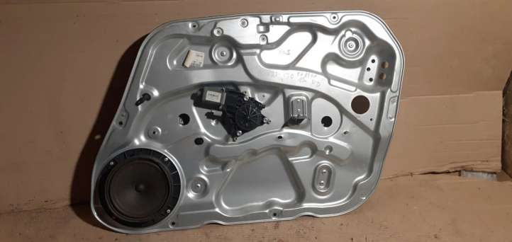 824602R000 Hyundai i30 Priekinio el. lango pakėlimo mechanizmo komplektas