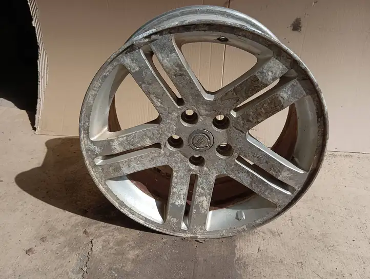 Chrysler 300C    Обод (ободья) колеса из легкого сплава R 17