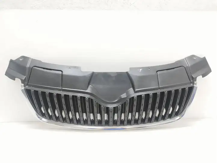 Skoda Roomster (5J) (2006 - 2010) 5J0853668A Верхняя решетка радиатора — фото 1