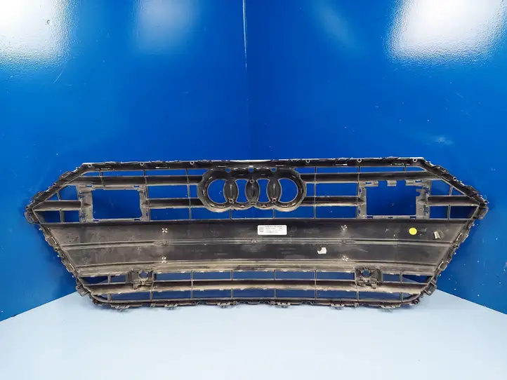 Audi A7 S7 4K8 (2018 - ) 4K8853651A Верхняя решетка радиатора — фото 3
