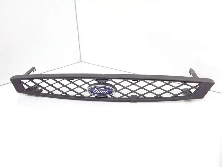 Ford Focus (1998 - 2004) 2M518200AGW Верхняя решетка радиатора — фото 1