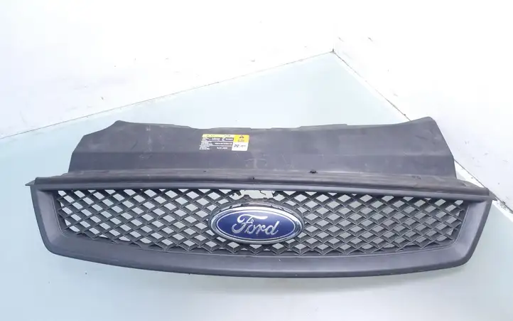 Ford Focus (2005 - 2008) 4M518200AJ Верхняя решетка радиатора — фото 1