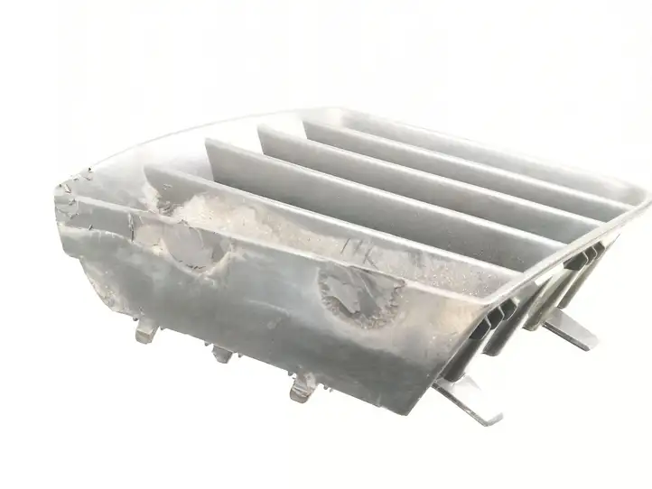 Seat Ibiza III (6L) (2002 - 2008) 6L0853677 Верхняя решетка радиатора — фото 2