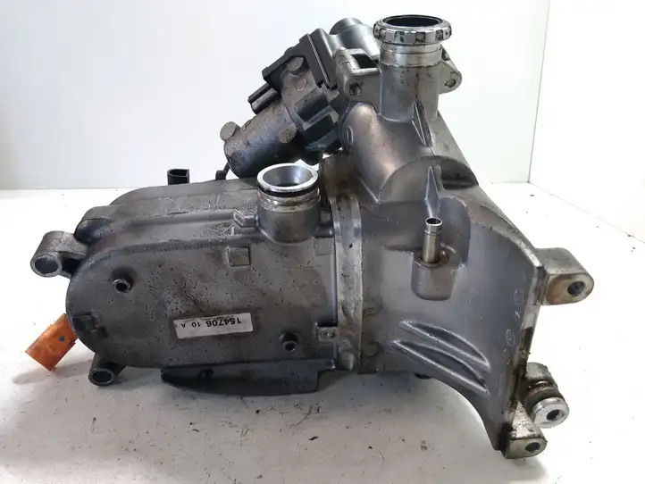 Audi A4 S4 B8 8K (2007 - 2011) 059131515R Охладитель клапана EGR — фото 5