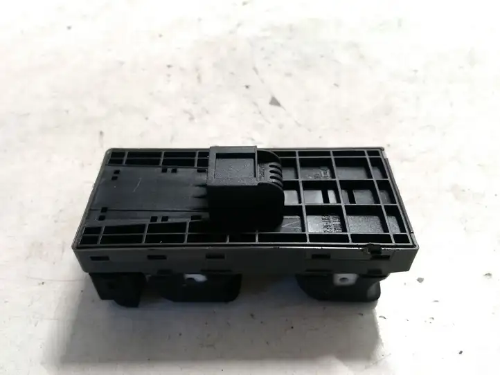 Audi A4 S4 B8 8K (2007 - 2011) 8K0959851D Кнопка стеклоподъемников — фото 2
