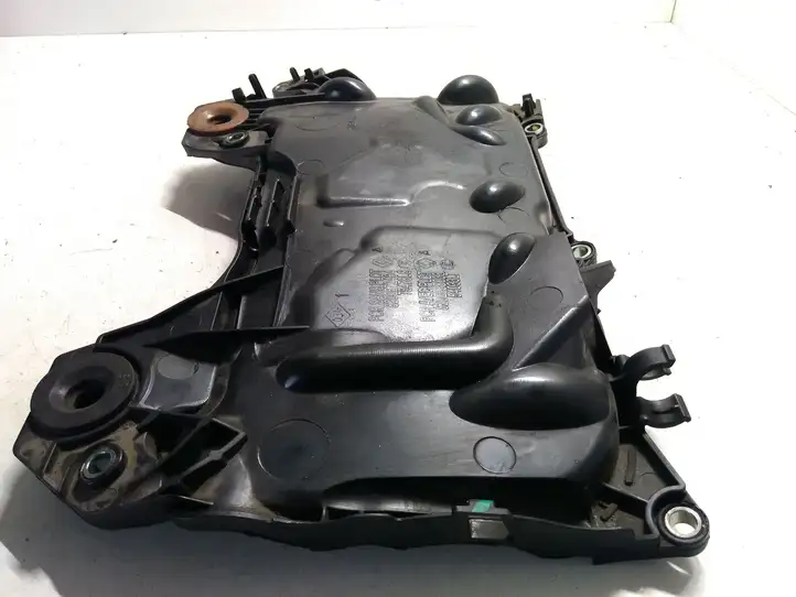 Renault Latitude (L70) (2010 - 2014) 8200672464 Крышка двигателя декоративная — фото 2