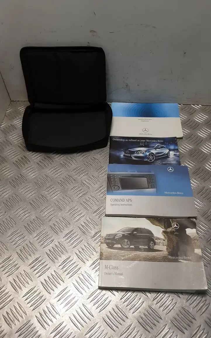 Mercedes-Benz ML W164 (2005 - 2011) 1645842483 Сервисная книжка — фото 5