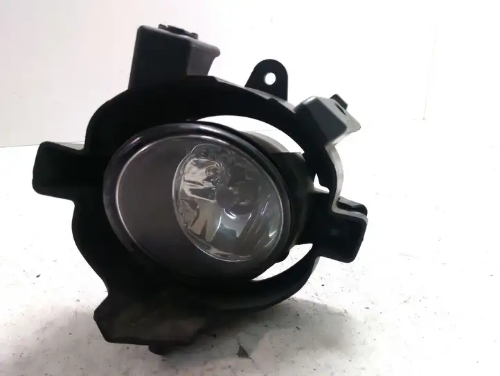 Nissan Qashqai (2006 - 2010) 89206411 Передняя противотуманная фара — фото 1