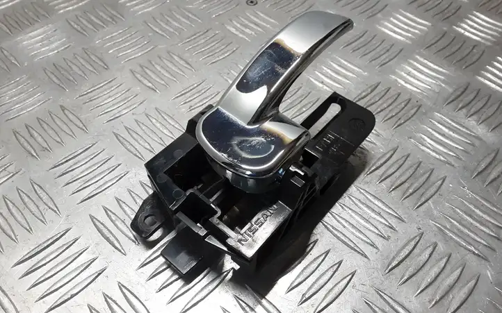 Nissan Qashqai (2006 - 2010) 80670JD0 Внутренняя ручка двери — фото 2