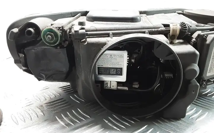 Volkswagen Touareg I (2002 - 2010) 7L6941031C Передняя фара — фото 2