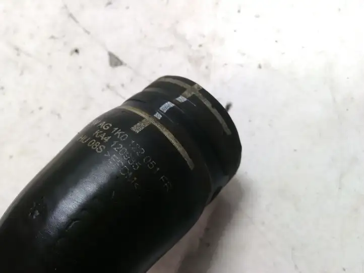 Volkswagen Golf VI (2009 - 2013) 1K0122051FR Шланги системы охлаждения — фото 2