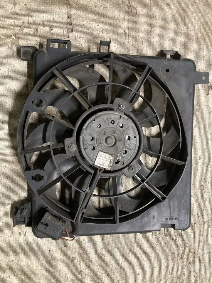 Opel Astra H (2004 - 2009) 0130303304 Электровентилятор радиатора — фото 1