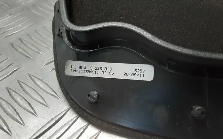 BMW 1 F20 F21 (2011 - 2019) 9226013 Обшивка рулевой колонки — фото 4