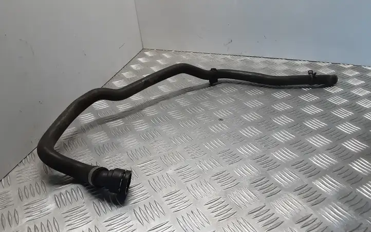 BMW 1 F20 F21 (2011 - 2019) 64219243891 Шланги системы охлаждения — фото 2