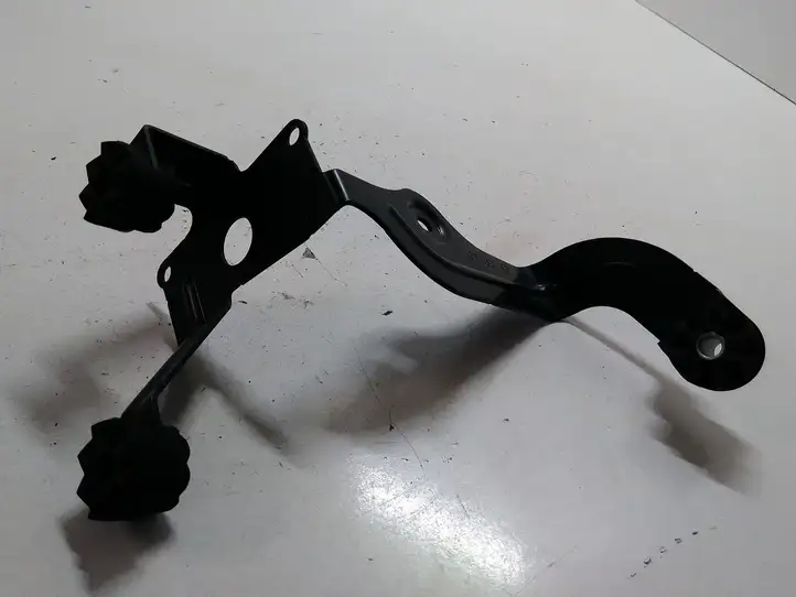 BMW 1 F20 F21 (2011 - 2019) 34516791749 Кронштейн блока ABS — фото 1