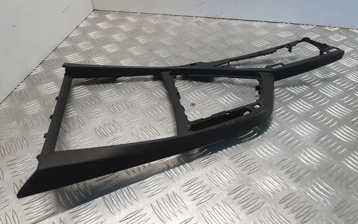 BMW 1 F20 F21 (2011 - 2019) 51169207313 Декоративная отделка — фото 5
