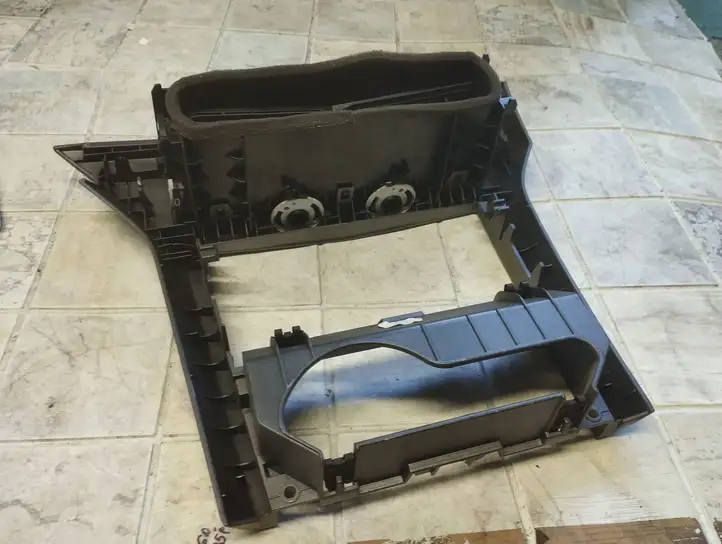 Opel Astra H (2004 - 2009) 24465731 Центральный воздушный дефлектор — фото 4