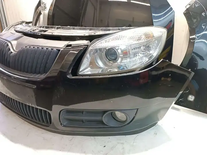 Skoda Fabia Mk2 (5J) (2007 - 2014) Комплект передней части — фото 5
