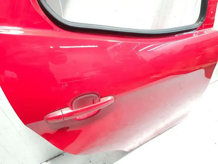 Toyota Aygo AB40 (2014 - 2018) Задняя дверь — фото 3