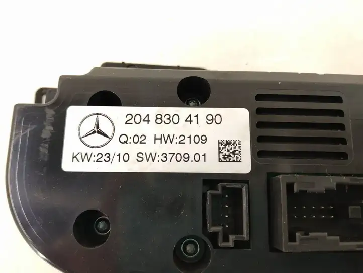 Mercedes-Benz GLK X204 (2008 - 2016) Блок управления климат-контролем — фото 7