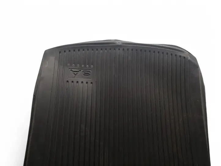 Audi A6 C7 (2011 - 2014) 4G5061180 Резиновый коврик багажника — фото 4