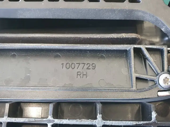 Tesla Model S (2016 - 2021) 1100300S0A Наружная ручка задней двери — фото 5