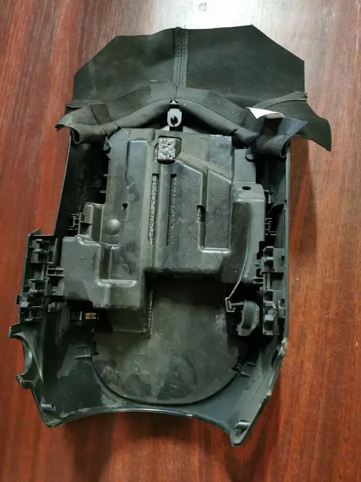 BMW 3 F30 F35 F31 (2012 - 2018) 61316823468 Обшивка рулевой колонки — фото 3