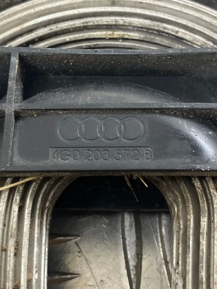 Audi A6 C7 (2011 - 2014) 4G0203572B Радиатор охлаждения топлива — фото 9