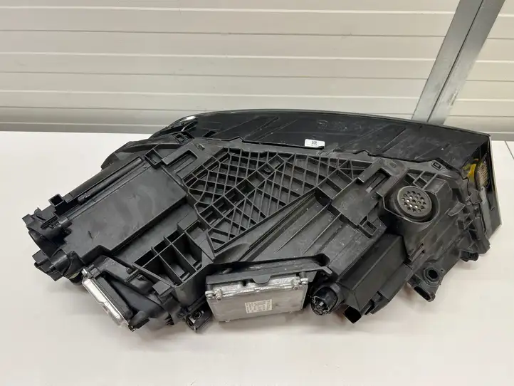 Audi Q7 4M (2015 - ) 4M0941034B Передняя фара — фото 6